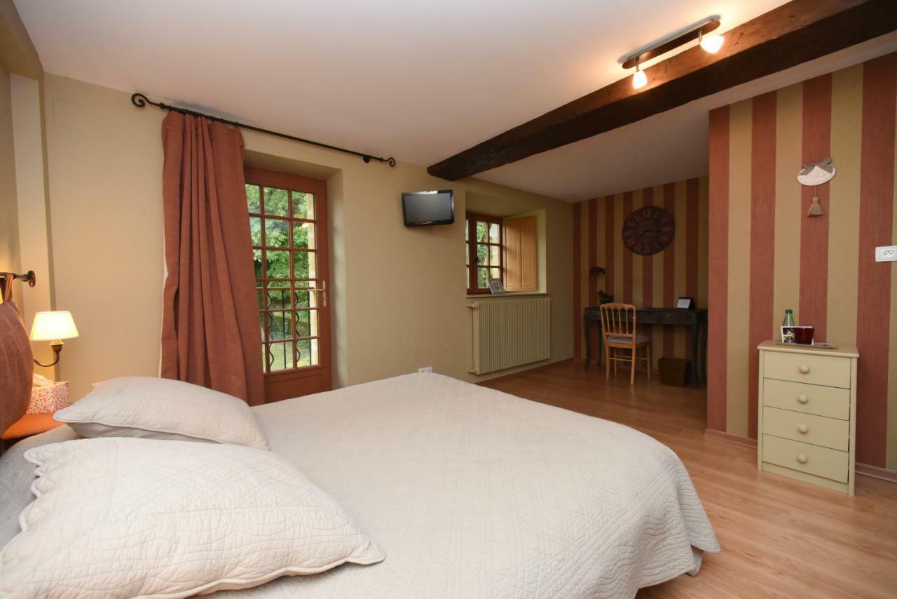 La Correrie Hotel Les Grandes-Armoises Buitenkant foto